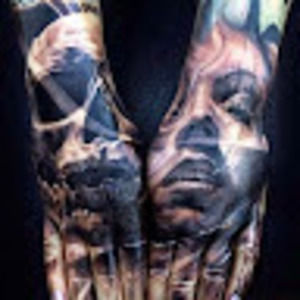 Meet your Posher, Adam